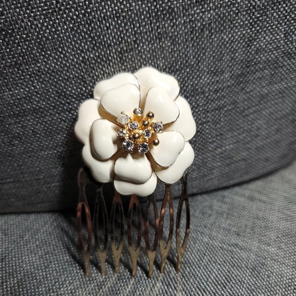 Hair Pin - Picture 3 of 5